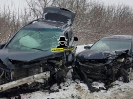 Четверо взрослых и двое детей пострадали в массовой автомобильной аварии на границе «двух Алтаев»