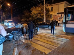 Полиция проводит проверку по факту ДТП с троллейбусом в Симферополе
