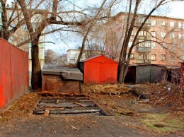 Власти Рубцовска объявили войну металлическим гаражам
