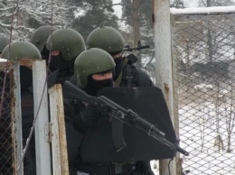 ФСБ "пресекла теракт" в калужской школе