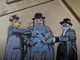 Художник из Екатеринбурга украсил одну из улиц Тель-Авива героями из «Простоквашино»
