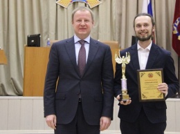 Губернатор Виктор Томенко наградил лучших алтайских спортсменов и тренеров