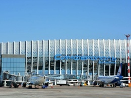 В аэропорту Симферополя готовятся к экстренной посадке самолета из-за сообщения о бомбе