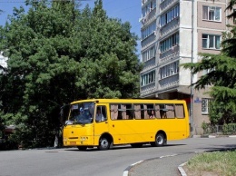 В Ялте в феврале выявлено 15 нарушений в области пассажирских перевозок автобусами и такси