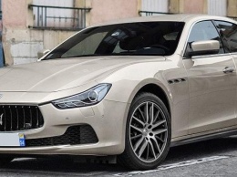 На тестах заметили новую версию седана Maserati Ghibli