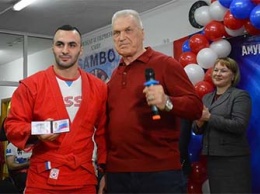 Самбист Самвел Казарян получил 130 тысяч рублей