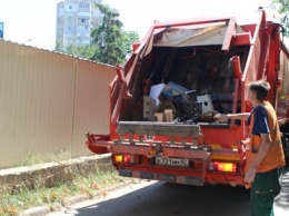 В выходные дни мусор в Симферополе будут вывозить чаще