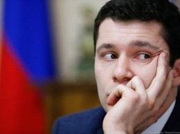 Алиханов: Запрет на выезд для чиновников будет действовать минимум месяц