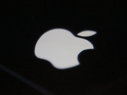 Apple из-за коронавируса закрывает свои магазины за пределами Китая