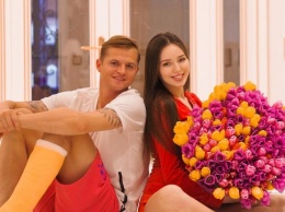Анастасия Костенко и Дмитрий Тарасов покрестили новорожденную дочь Еву