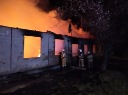 Пожар в севастопольском бараке унес жизнь человека