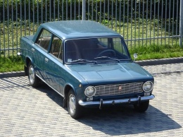 Эксперты пересчитали стоимость авто времен СССР в российских рублях