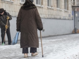 Свердловский губернатор призвал пожилых людей оставаться дома на две недели