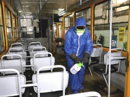 В трамваях Барнаула проводят дезинфекцию после каждого рейса