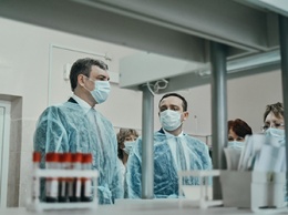 Ежедневно в лаборатории Приамурья делают по 200 исследований на коронавирус