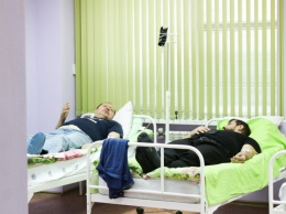 В Екатеринбурге трое пациентов с коронавирусом находятся в тяжелом состоянии