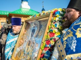 Архиепископ Лукиан объедет Благовещенск с иконой Албазинской Божией Матери