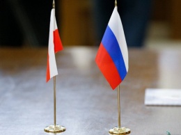 Власти Польши отложили визит в Смоленск и Катынь