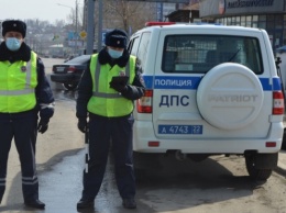 Как полицейские контролируют карантинный режим в Алтайском крае