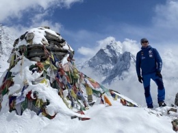 «Это не Европа»: барнаульский альпинист уже две недели не может вернуться домой из Непала