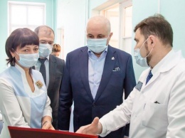 Цивилев сравнил медицину Кузбасса с истощенным после тяжелой болезни человеком