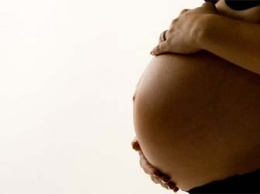 Амурские медики объяснили, чем опасно заражение COVID-19 для беременных и пожилых