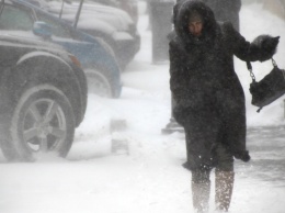 МЧС предупреждает свердловчан о мокром снеге и усилении ветра