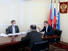 Виктор Томенко встретился с руководителями санаториев Белокурихи