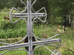 Владислав Пинаев призвал тагильчан не посещать кладбища во время Радоницы