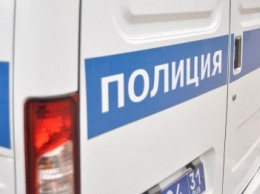В Белгороде задержанный украл из полицейской машины видеорегистратор