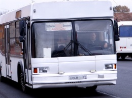В Екатеринбурге на карантин отправлено 90 водителей автобусов и кондукторов