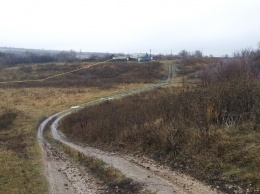Жители поселка Волчевка не могут выехать в Нижний Тагил из-за затопленной дороги