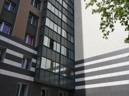Власти: на девяти домах по улицам Баграмяна, Октябрьской и Красноярской появятся вентилируемые фасады