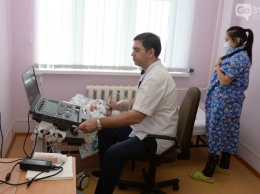 Новый мобильный аппарат УЗИ появился в Губкинской детской больнице