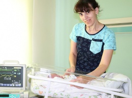 Алтайские врачи впервые провели операцию по лазерной коагуляции сетчатки глаза новорожденному