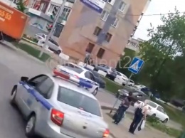 В Барнауле пять полицейских автомобилей устроили погоню с мигалками за лихачом на иномарке