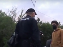 В Екатеринбурге полиция разогнала кальянщиков, составив протоколы за отсутствие масок