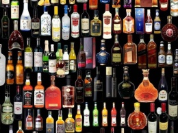 В Крыму автоматически продлили лицензии на розничную торговлю алкоголем