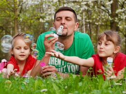 83% россиян изменили планы летнего отдыха детей из-за пандемии