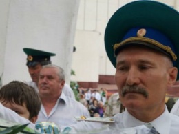 Пограничников Белгородской области в свой праздник просят не нарушать границ дома