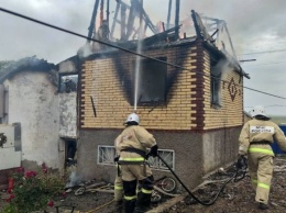 На пожаре в Крыму погиб 5-летний ребенок, - ФОТО