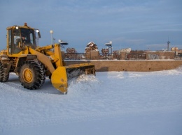 С начала месяца с улиц и дворов Нижневартовска вывезено более 1600 самосвалов снега