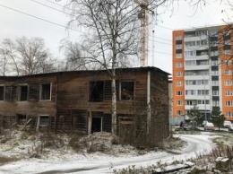 Заброшенные дома в Петрозаводске стали опасным местом для детских игр