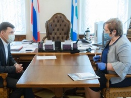 Свердловский губернатор назвал принципы голосования за поправки в Конституцию