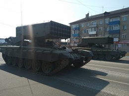 По Белогорску пройдет парад из 45 единиц военной техники