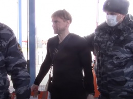 Задержанный совладелец кемеровской "Зимней вишни" попытался выйти на свободу