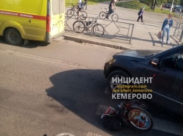 Велосипедист попал под колеса легковушки в Кемерове