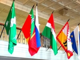 В администрации Губернатора области открылась галерея калужских флагов
