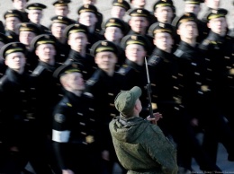 В Кремле посоветовали смотреть парад Победы по телевизору