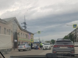 Иномарка сбила пешехода на "зебре" в кузбасском городе
